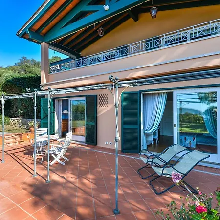 Villa Elba Offsite